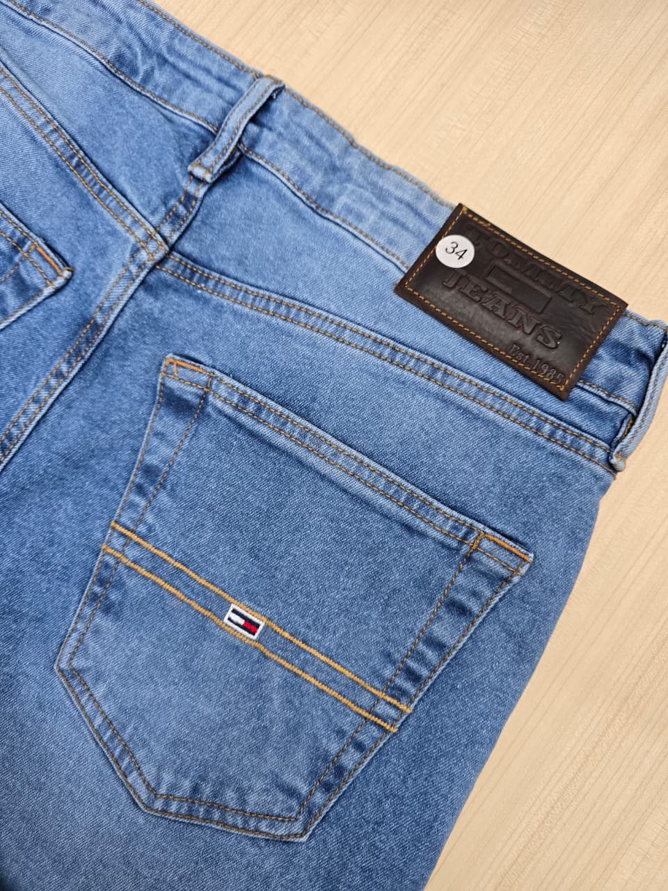 Combo Tommy Hilfiger Original Denim Colour Light blue & Deep blue & Free Boxer