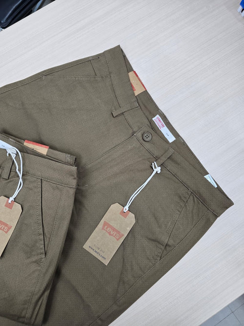 100% Export Levi's Twill Pant Colour OLIVE GREEN