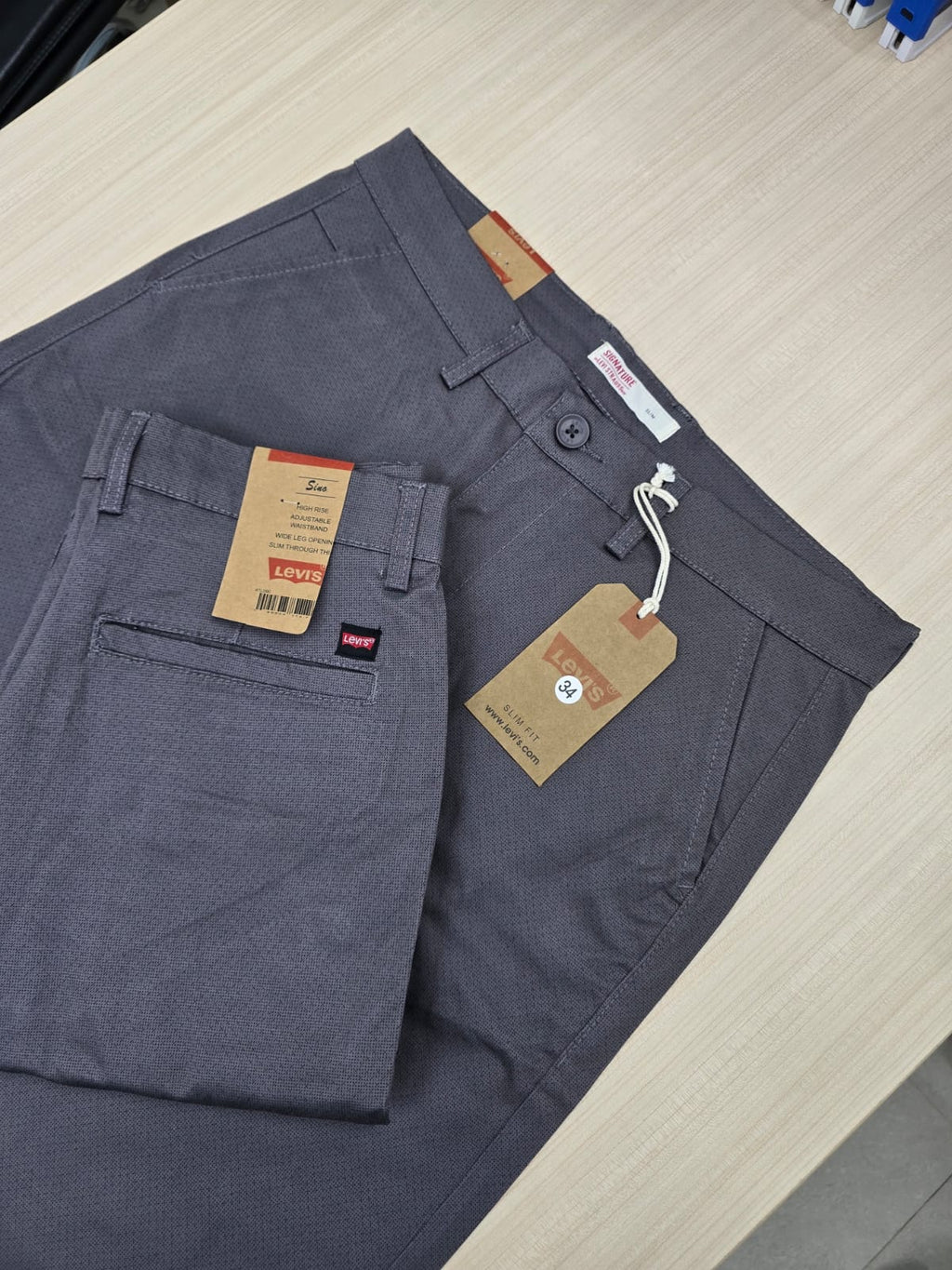 100% Export Levi's Twill Pant Colour S
