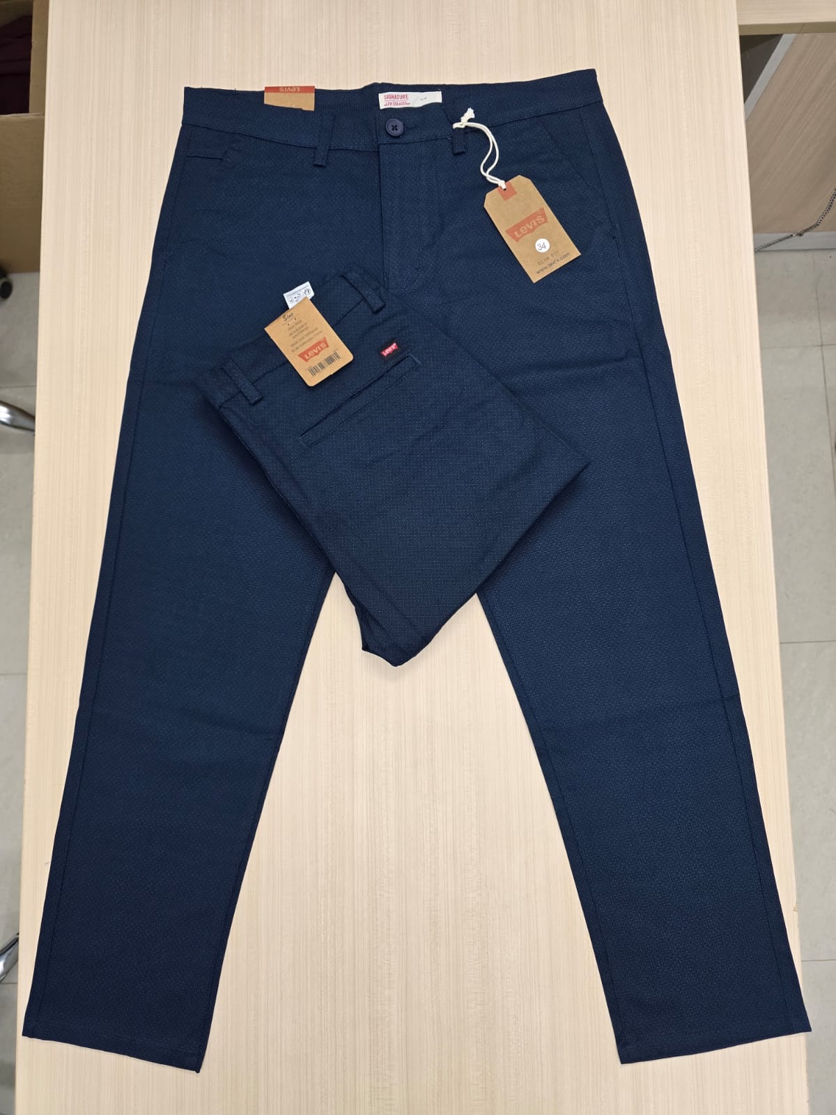 Combo 100% Export Levi's Twill Pant Colour Navy & Olive Green